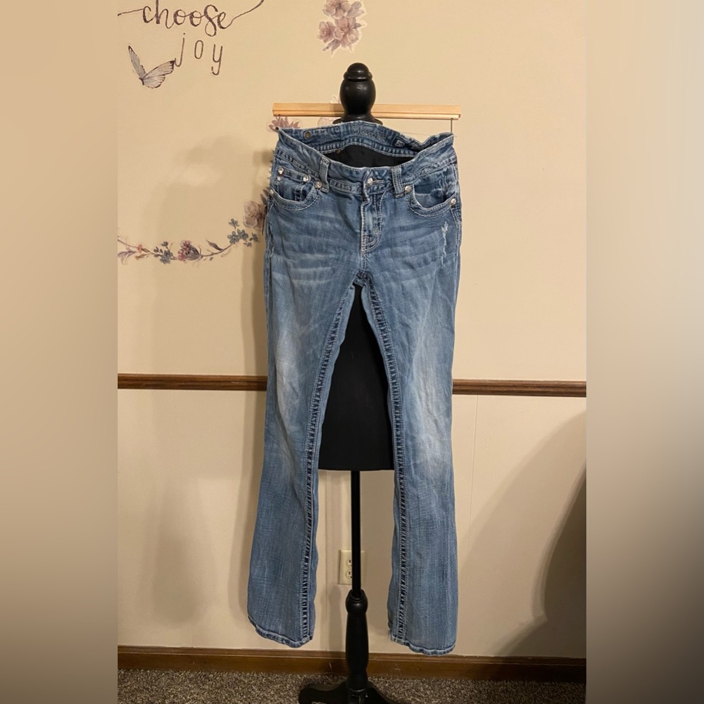 🐝NEW LISTING Miss me jeans